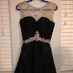 Short black prom dress